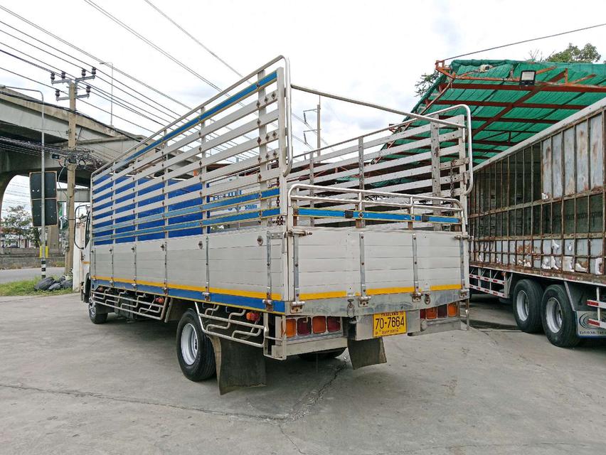 ISUZU FRR 210 ปี 2560 กระบะอลูมิเนียม