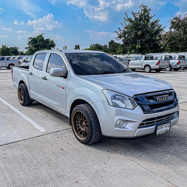 Isuzu Cab 4 1.9 DDI S ปี 2017 รถกระบะมือสอง สภาพดี