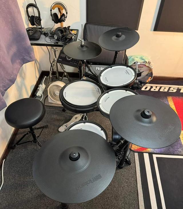 กลองไฟฟ้า Roland 5